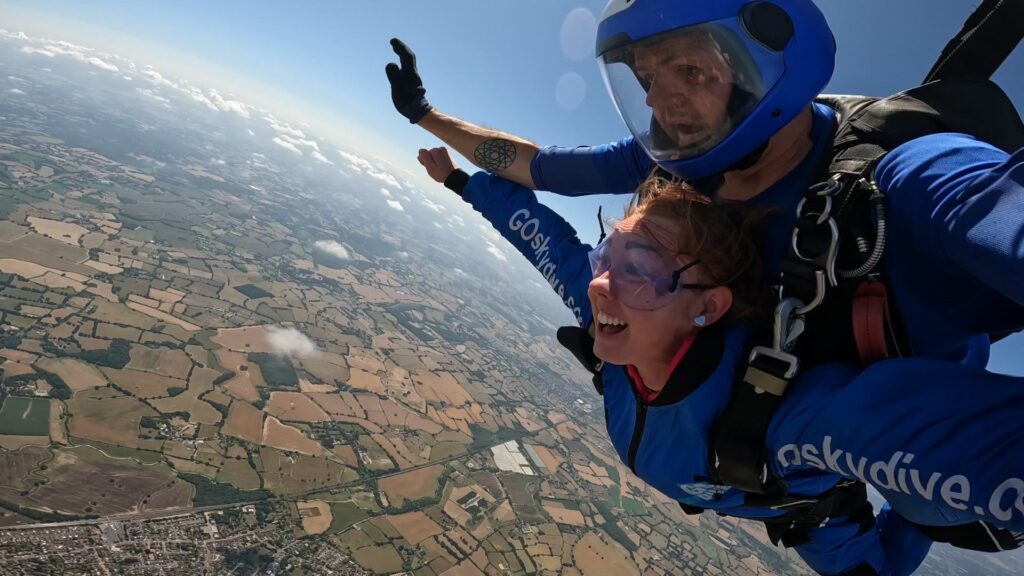 Charlotte and Danielle did a skydive in memory of their cousin Leonie